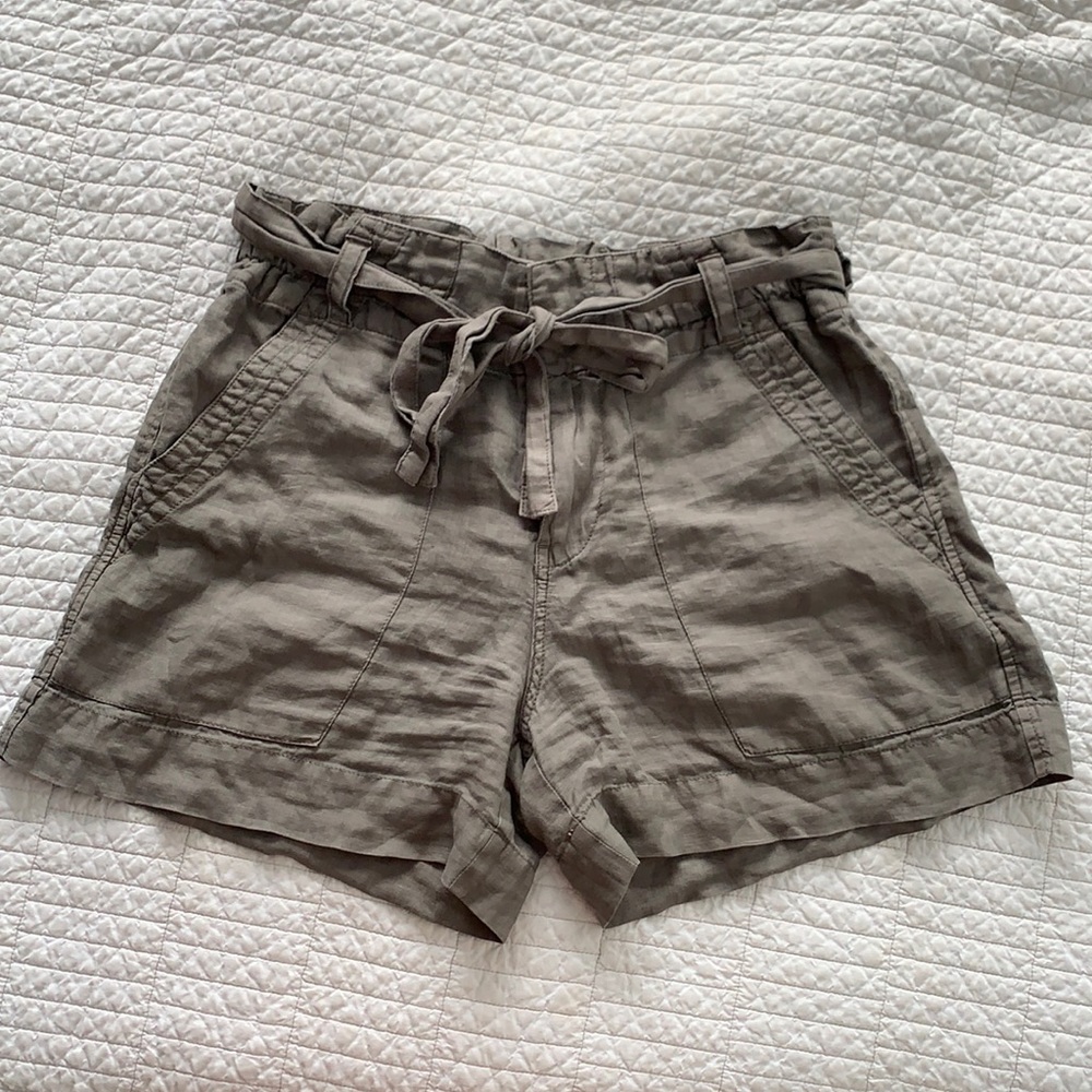Joie Linen Shorts (Daynna)
